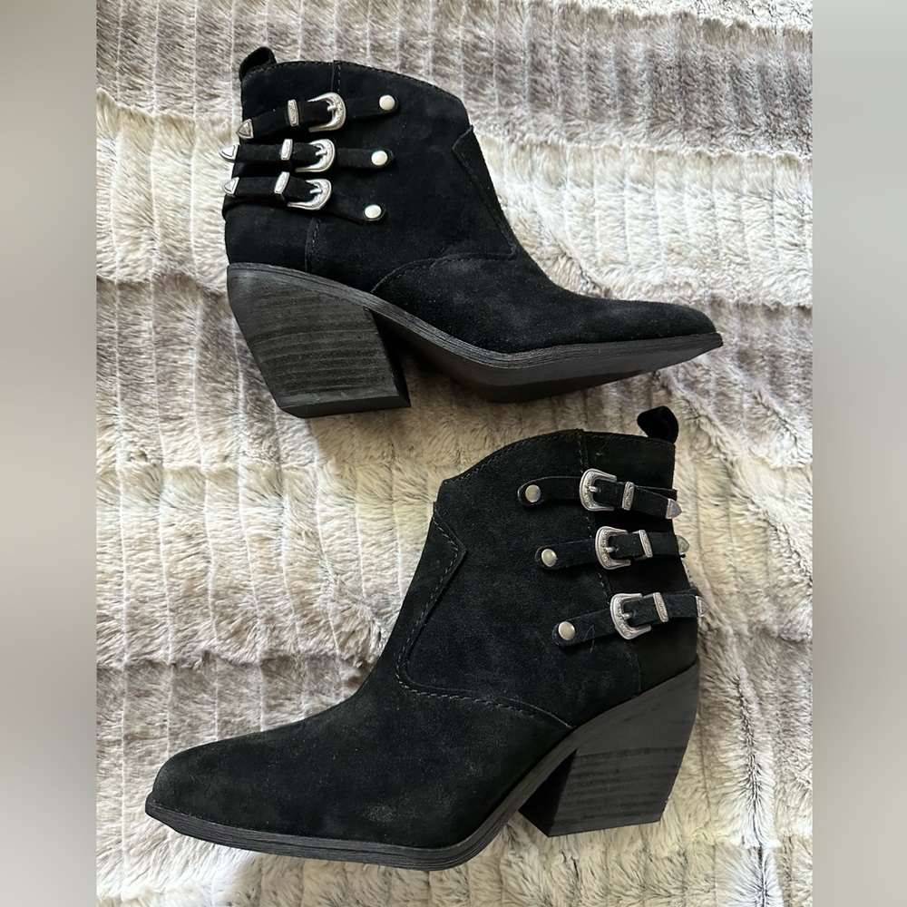 Zodiac Suede Western Booties - Size 7 - Never Been Worn